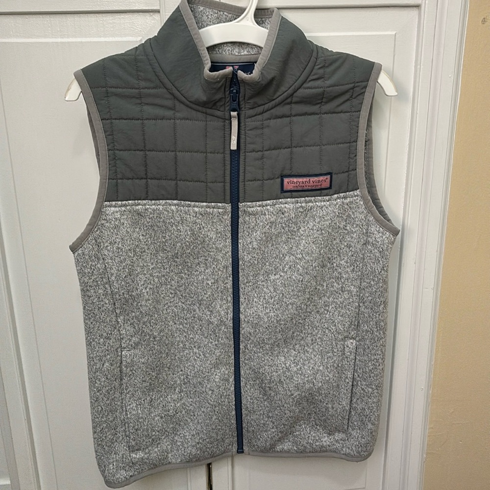 NWOT light fleece vest